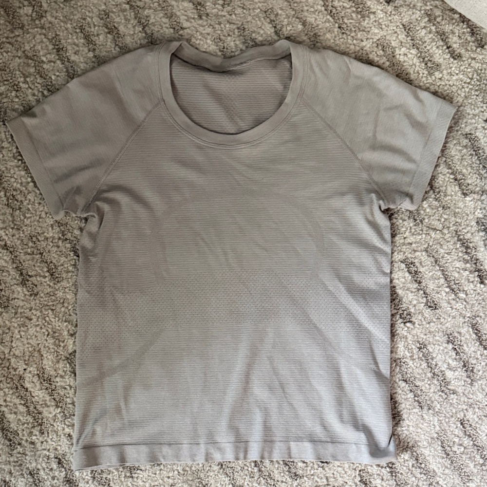 lululemon athletica Short Sleeve Crew Tee — Light Taupe